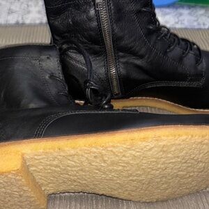 Black Leather Mens Supply Lab Boots!
Zipper on side
